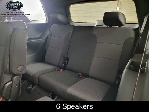 Used 2023 Chevrolet Traverse LT w/ LPO, Floor Liner Package AWD/4WD image 16