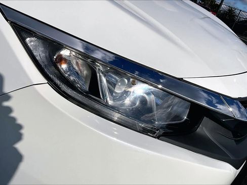 Used 2017 Honda Civic EX-L image 27