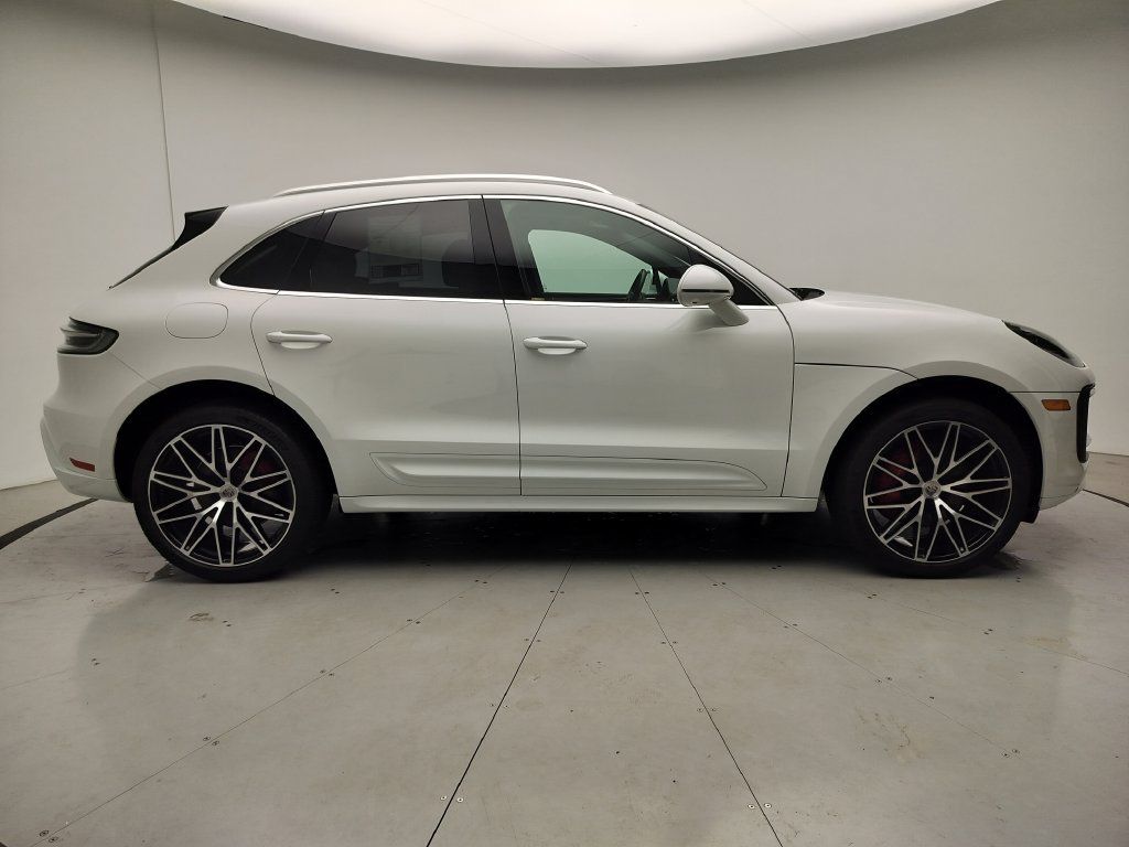 Certified 2024 Porsche Macan S w/ Premium Plus Package AWD/4WD image 23