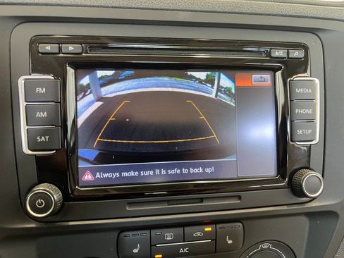 Used 2015 Volkswagen Jetta SE FWD image 21