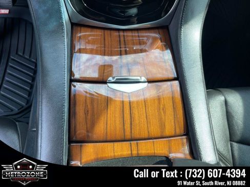 Used 2016 Cadillac Escalade 2WD image 34