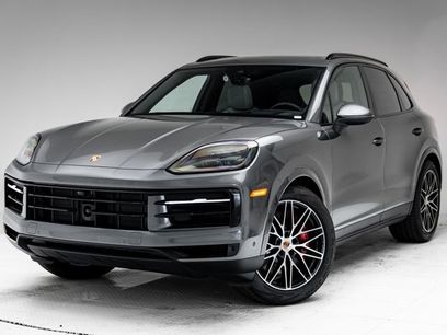New 2026 Porsche Cayenne S