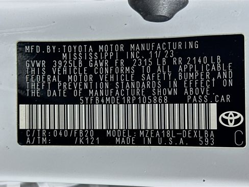 Used 2024 Toyota Corolla LE FWD image 12