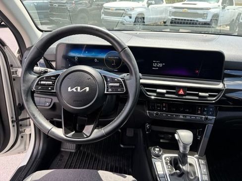 Used 2024 Kia Seltos X-Line AWD/4WD image 18