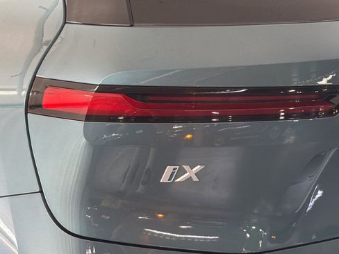 Certified 2023 BMW iX xDrive50 w/ Premium Package AWD/4WD image 12