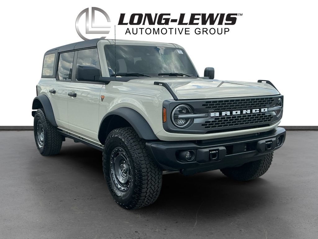 Used 2025 Ford Bronco Badlands w/ Sasquatch Package AWD/4WD image 10