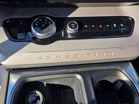 New 2026 Ford Expedition Max Active image 22