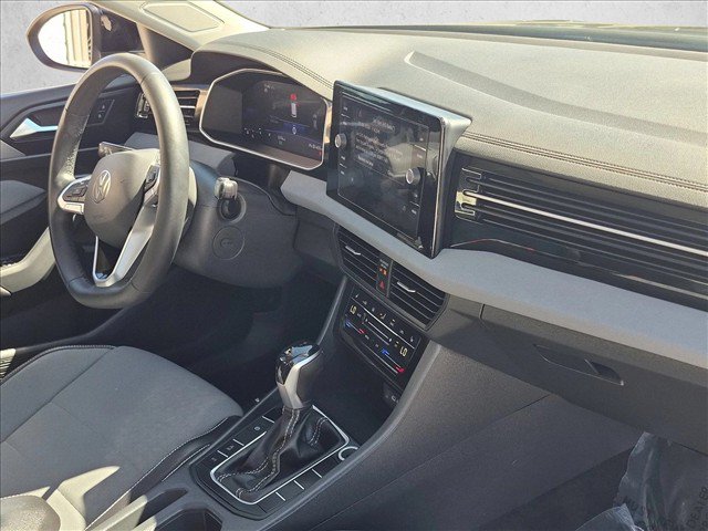 Certified 2026 Volkswagen Jetta SE FWD image 24
