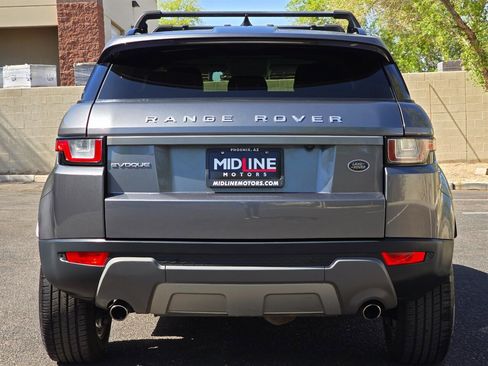 Used 2017 Land Rover Range Rover Evoque SE image 9
