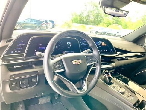 Used 2024 Cadillac Escalade Sport image 12