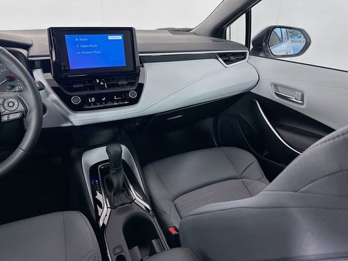 Used 2025 Toyota Corolla SE image 22