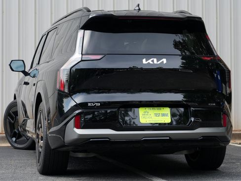 Used 2026 Kia EV9 GT-Line AWD/4WD image 6