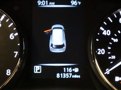 Used 2017 Nissan Rogue SL FWD image 5