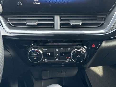 Certified 2025 Chevrolet Trax RS w/ Driver Confidence Package image 16