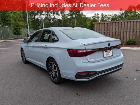 Used 2026 Volkswagen Jetta Sport FWD image 6