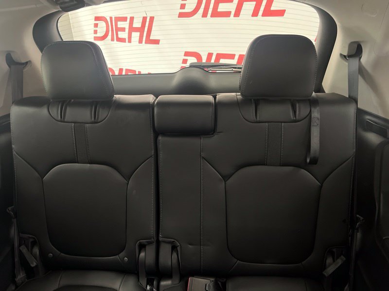 Used 2024 Honda Pilot EX-L image 16