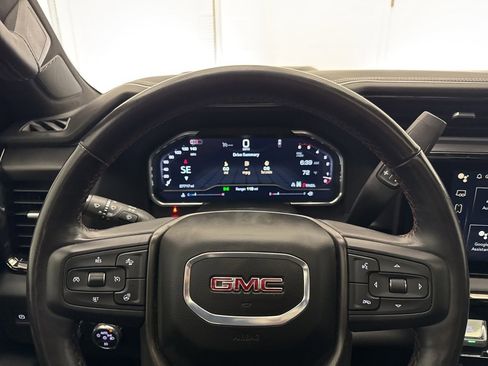 Used 2024 GMC Sierra 2500 AT4X image 24