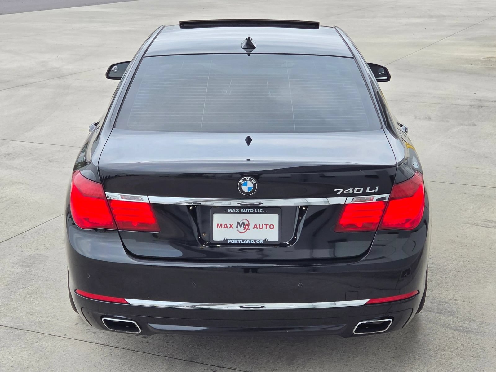 Used 2015 BMW 740Li RWD image 7