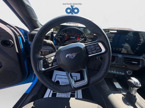 Used 2026 Ford Mustang Coupe RWD image 16