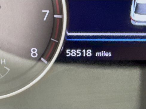 Used 2022 Nissan Sentra SR w/ Midnight Edition FWD image 16