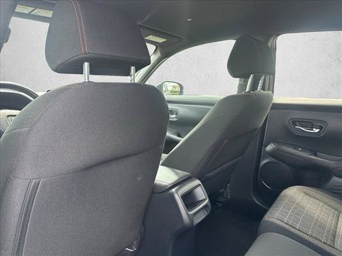 Used 2024 Honda HR-V Sport image 19