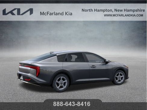 New 2025 Kia K4 LXS image 7