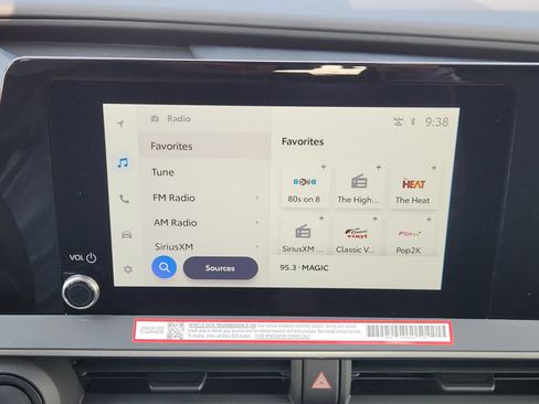 New 2026 Toyota Prius Plug-In Hybrid FWD image 18