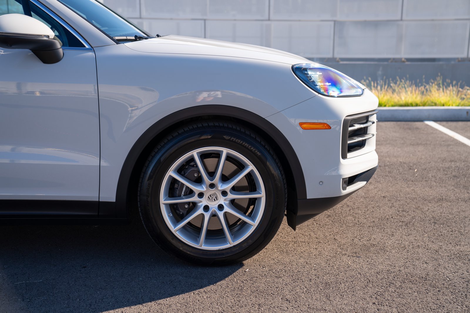Certified 2024 Porsche Cayenne AWD/4WD image 9