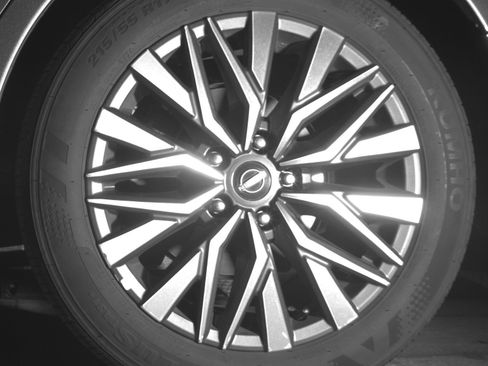 Used 2025 Nissan Altima 2.5 SV image 14