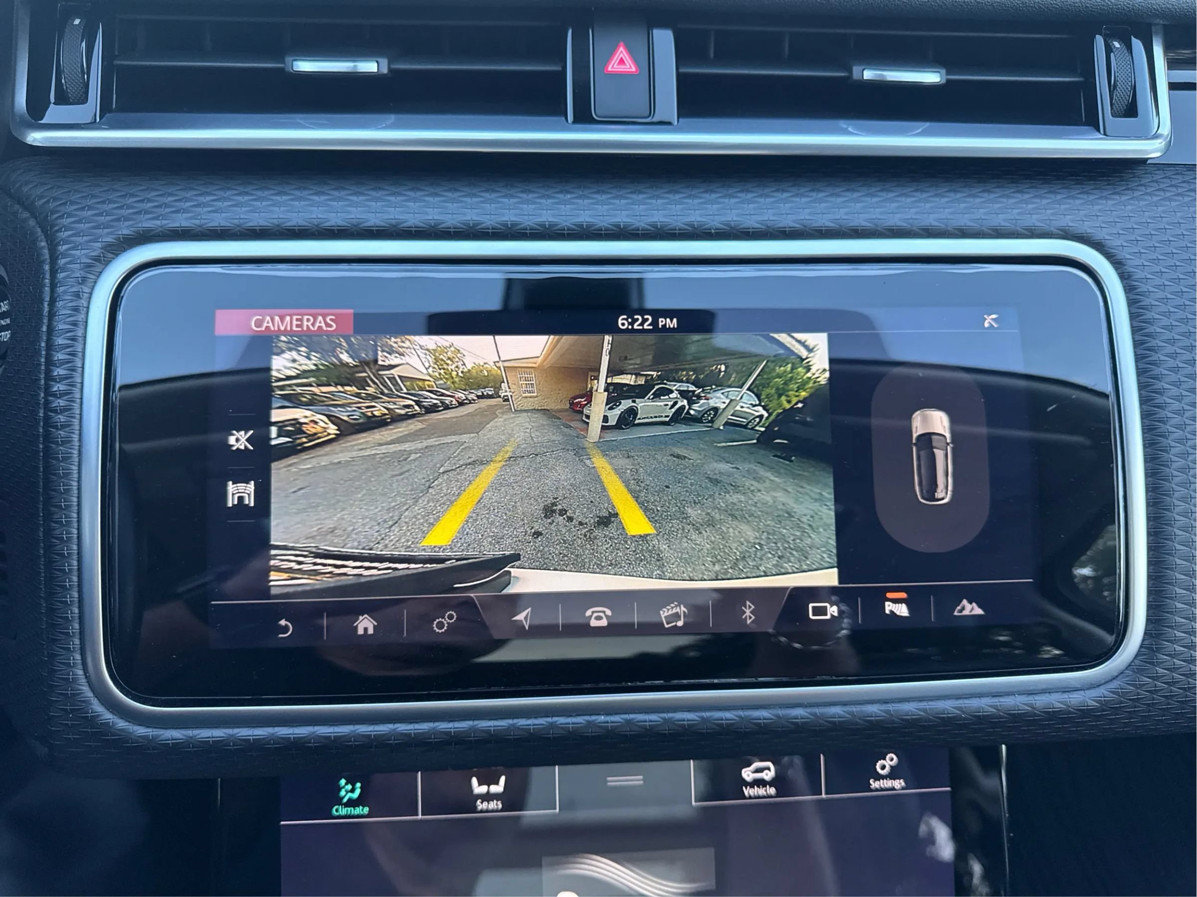Used 2018 Land Rover Range Rover Velar S AWD/4WD image 27