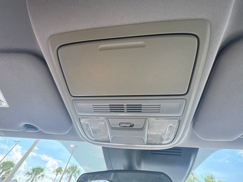 Used 2020 Honda CR-V LX image 35