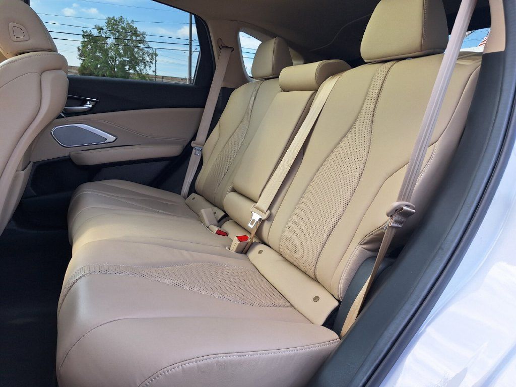 Used 2023 Acura RDX w/ Technology Package FWD image 13