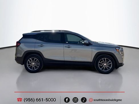 Used 2023 GMC Terrain SLT w/ Infotainment Package II FWD image 9
