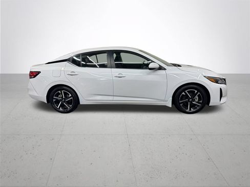 Used 2024 Nissan Sentra SV w/ Trunk Package FWD image 8