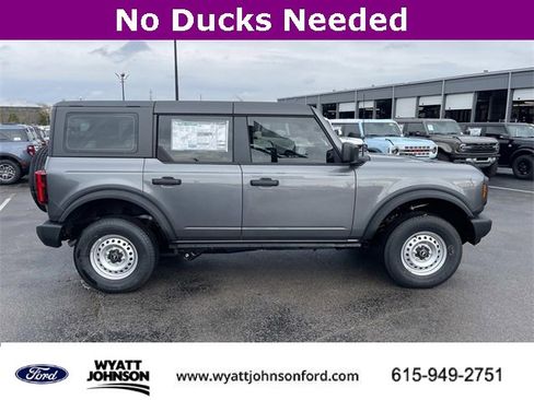 New 2025 Ford Bronco 4-Door image 2