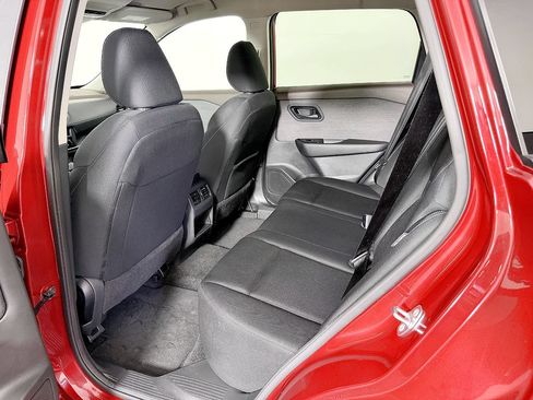 Used 2023 Nissan Rogue S AWD/4WD image 36