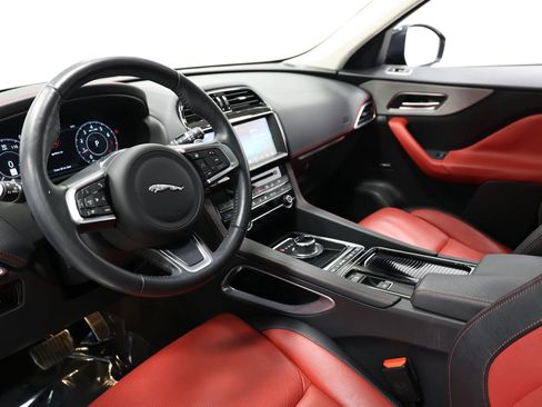 Used 2020 Jaguar F-PACE Checkered Flag image 2