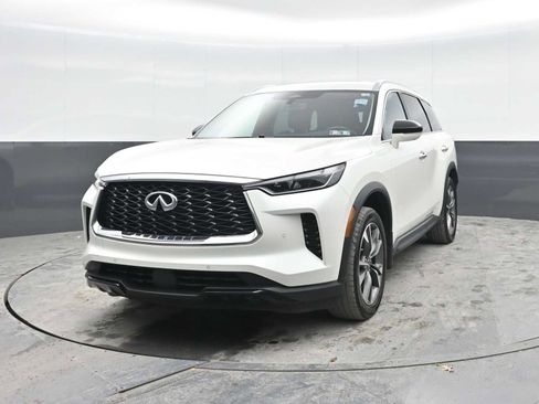 Used 2023 INFINITI QX60 Luxe w/ Cargo Package AWD/4WD image 4