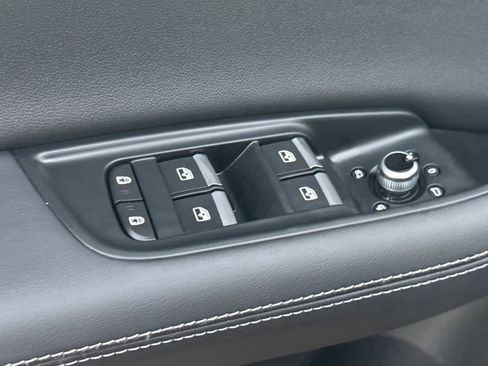 Used 2025 Audi Q7 3.0T Premium Plus w/ Premium Plus Package image 13