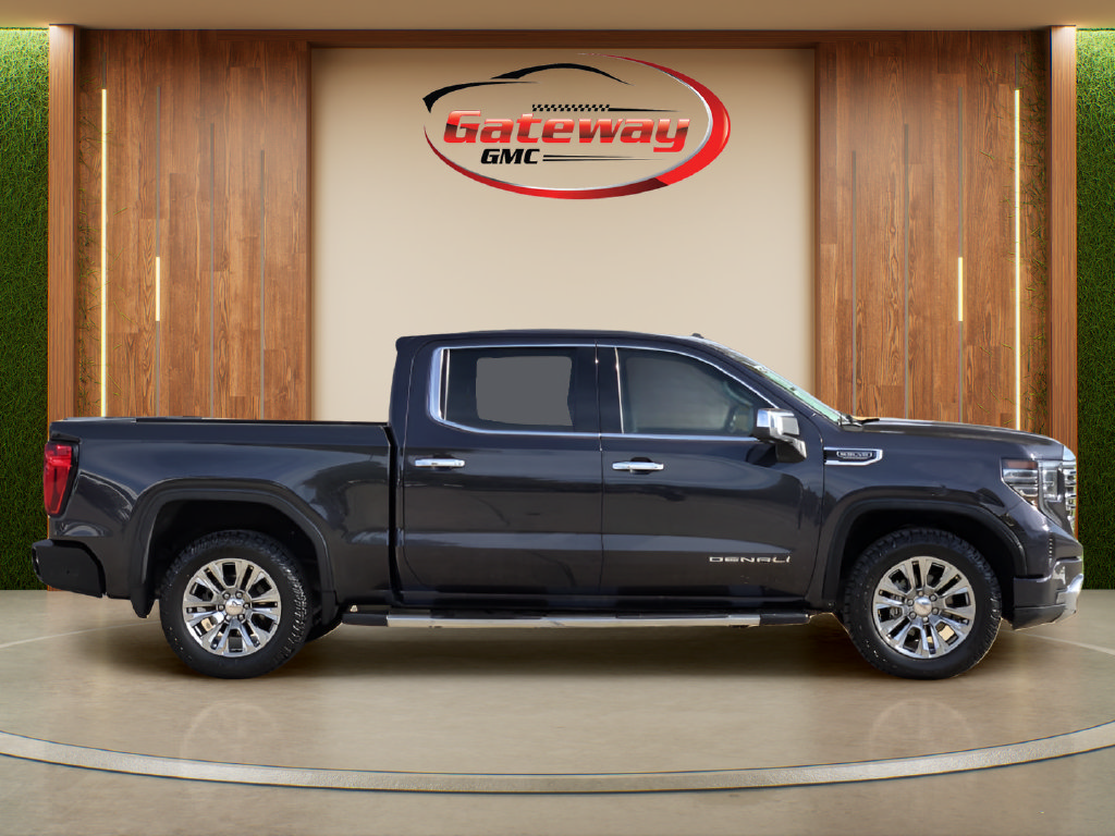 Used 2022 GMC Sierra 1500 Denali AWD/4WD image 2