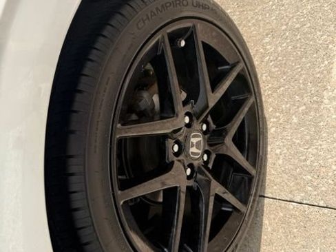 Used 2022 Honda Civic Sport Touring image 10