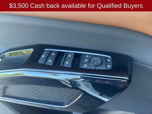 New 2026 Nissan Pathfinder Platinum FWD image 12