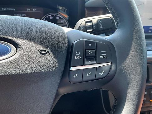 Used 2024 Ford Maverick Lariat w/ FX4 Off-Road Package AWD/4WD image 23