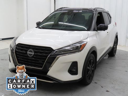 Used 2024 Nissan Kicks SR image 7