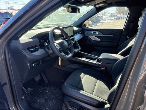 New 2026 Ford Explorer ST image 9