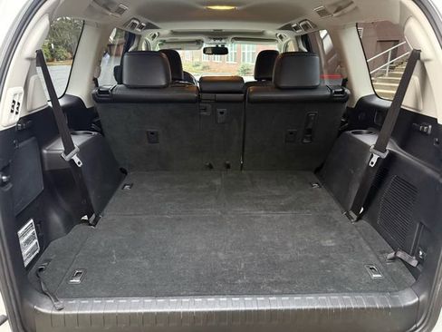 Used 2016 Lexus GX 460 Luxury image 35