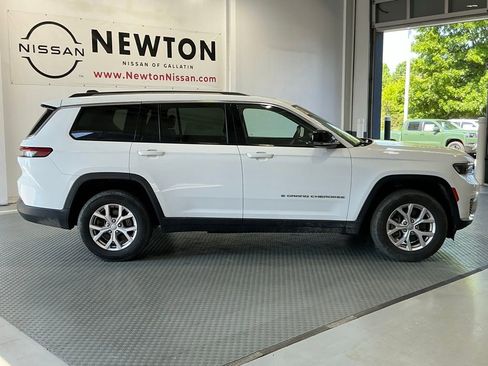 Used 2022 Jeep Grand Cherokee L Limited AWD/4WD image 14