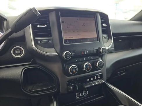 Used 2022 RAM 3500 Lone Star w/ Night Edition RWD image 13