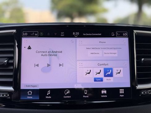 Used 2025 Chrysler Pacifica Select FWD image 19