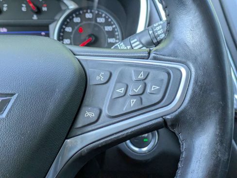 Used 2022 Chevrolet Equinox LT w/ Driver Convenience Package AWD/4WD image 26